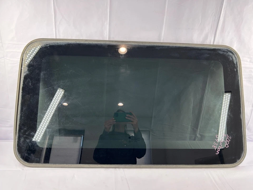 Chevy Tahoe Avalanche GMC Yukon Suburban 2000-2006 techo corredizo ventana vidrio OEM Foto 1 de 4