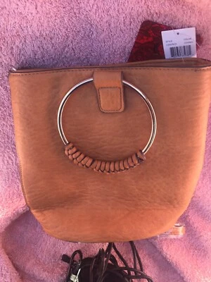 Сумочка через плечо Carlos Santana светло-коричневая новая с бирками 9 дюймов x 9 дюймов x 6 дюймов - Изображение 1 из 4