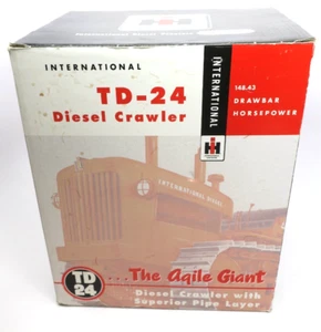 IH International Harvester 1:25 TD-24 Diesel Crawler Superior Pipelayer Speccast - Picture 1 of 4
