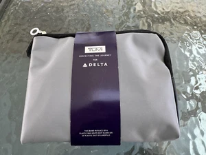 Delta Air Lines Delta One Amenity Kit in Silver - Picture 1 of 2