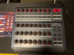 behringer bcr 2000 + Overlays Pulse DW-8000 aJuno2 Synthesizer Programmer Midi - Bild 1 von 7