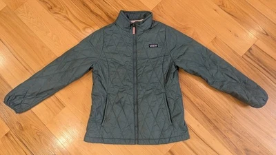 Patagonia Girls Quilted Puffer Jacket Size 14 Olive Green; Pink Interior - Image 1 of 4