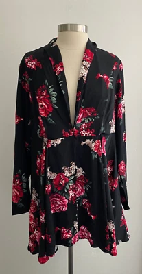 Torrid Black Floral Print Mid Length Jacket sz 00 - Image 1 of 4