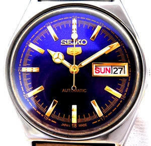 1970's "Vintage Japan" "SEIKO 5. Automatic Purple. Classic Day Date Men's Watch.