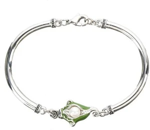 One Pea in a Pod Silver Bangle Bracelet New Baby Mom Gift - Picture 1 of 1