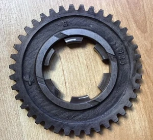 Lambretta Li125 Special 150SX DL/GP125-150-200 New Old Stock Innocenti 3rd Gear - Picture 1 of 5