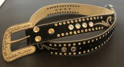 Cinturón para mujer Nocona de cuero plateado y estrás de piel con tachuelas mediano Foto 1 de 4