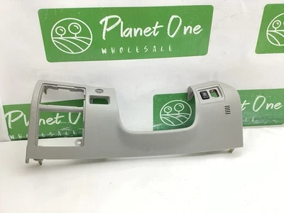 2010-2013 LEXUS IS250 IS350 IS250C IS350C UNDER STEERING WHEEL KNEE KICK PANEL — 第 1/4 张图片