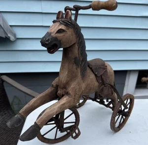 Antiguo carrusel tallado en madera caballo mecedor pony juguete pintura decorada arte popular - Imagen 1 de 17
