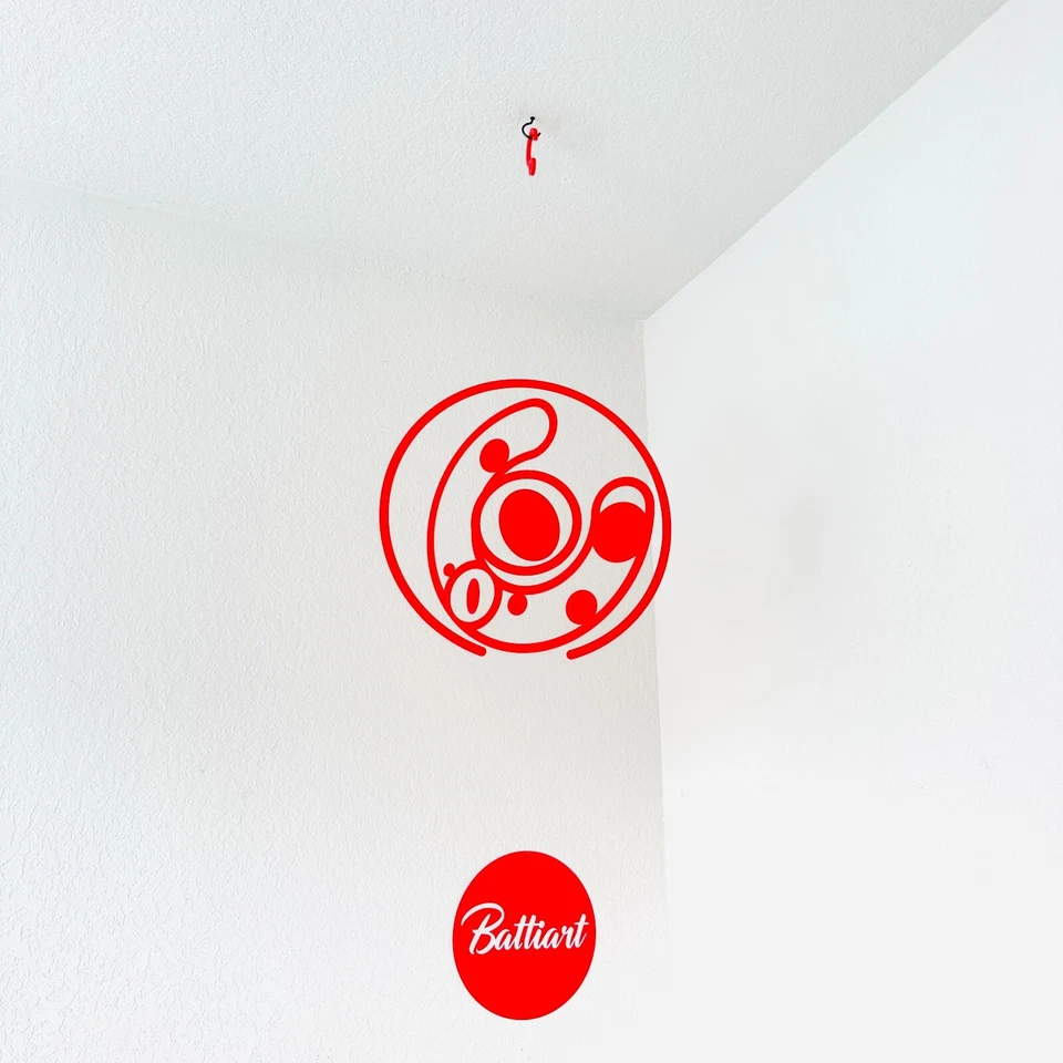 Círculos concéntricos con planetas órbitas colgantes móvil decoración celeste para moderno Foto 1 de 4