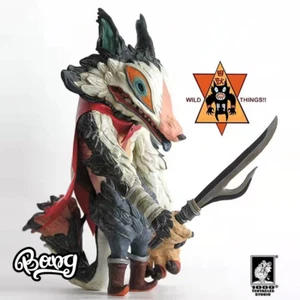 1000TENTACLES Studio WILD THINGS WOLF FANG Vinilo Colección H24CM - Imagen 1 de 10