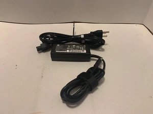 Genuine HP Laptop Charger AC Power Adapter 677774-002 19.5V 3.33A 65W - Picture 1 of 5