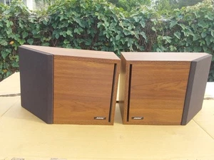 Bose 2.2 Left/Right Direct Reflecting Wood Grain Bookshelf Speakers EXC COND - Picture 1 of 14