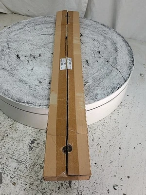 Pair of 2*NEW OPEN BOX APC 0M-6998A Rail Assembly Kit SEE NOTES - Image 1 of 4