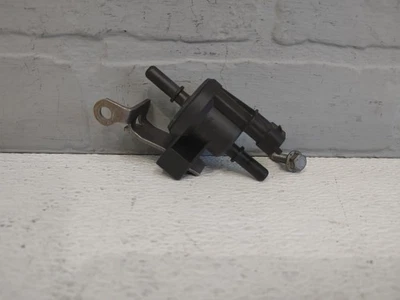 2005-2011 Cadillac STS Purge Valve Bosch Emission Canister OEM - Image 1 of 4