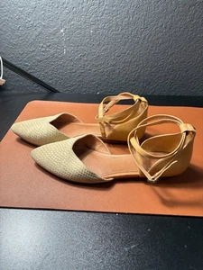 UGG Women's Beige Woven Pointed Toe Ankle Strap Flats Size 10 - Picture 1 of 5