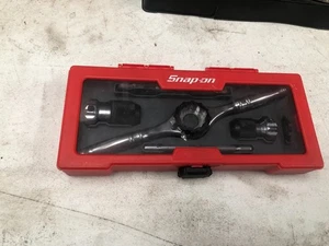 Juego de herramientas Snap On NUEVO 7 piezas Tap and Die Drive TDRSET - Imagen 1 de 2