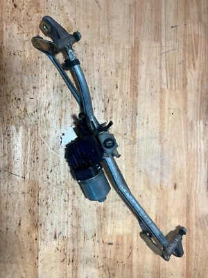 Wiper Linkage Arms With Wiper Motor for Audi A4/S4/RS4 2002-2009 OEM 8e1955119 - Image 1 of 4