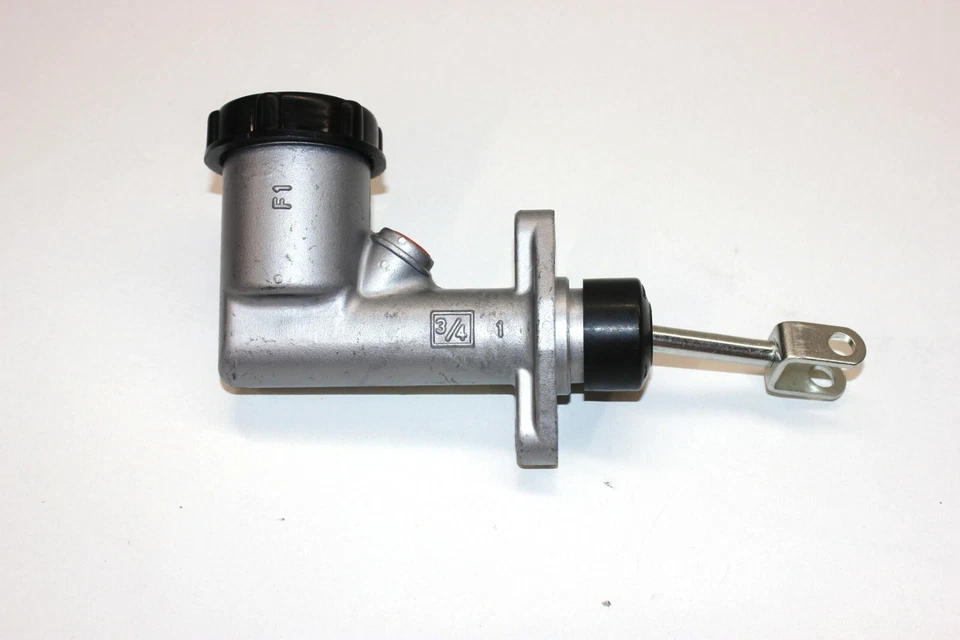 CLUTCH MASTER CYLINDER TRIUMPH TR4 & TR4A - Imagem 1 de 1