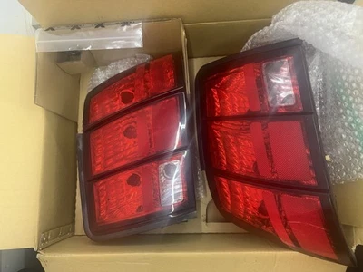 99-04 Mustang Taillights Ford Oem Good Condition Free Shipping USA - Image 1 of 4