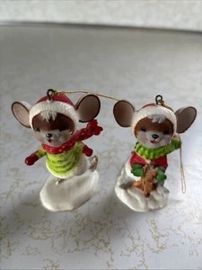 Christmas Around the World 2 Mice Mouse Ornaments Skating Sledding Plastic - Picture 1 of 7