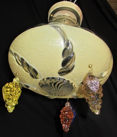 VTG ART NOUVEAU 3 CHAINS GLASS SHADE CEILING LIGHT CHANDELIER FIXTURE 1940's Cover