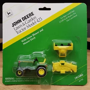 Ertl John Deere Lawn & Garden 425 Tractor with Snow Blower and Mower Deck 1:32 - Picture 1 of 8