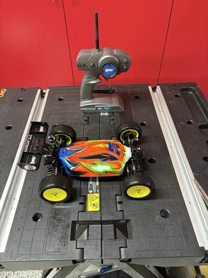 Losi Mini Eight Buggy RTR With Radio - Image 1 of 4