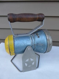 Vtg  Star Headlight & Lantern Metal Railroad Lantern Honeyeye Falls, NY Untested - Picture 1 of 4