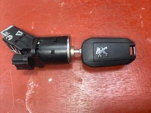 PEUGEOT PARTNER 2018 IGNITION BARREL STEERING LOCK WITH KEY - Picture 1 of 7