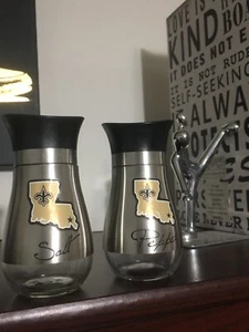 Set shaker sale e pepe State-New Orleans Saints vetro argento acciaio inox - Foto 1 di 1