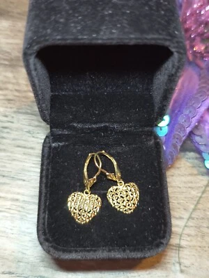 Beverly Hills 14k 💛 Gold  Bling Dangling Heart Earrings Lever Back Style Cute - Image 1 of 4