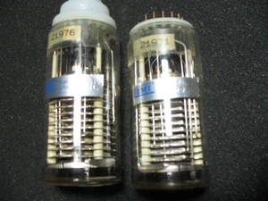 2 Stück EMI Photomultiplier Tube Typ 6256B - Bild 1 von 7