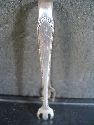 Pinzas de azúcar Lunt Sterling William & Mary 3 1/2" 19g sin mono Foto 1 de 4