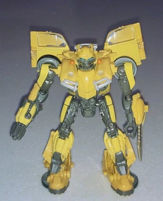 Transformers Studio Series 117 Bumblebee Complete Deluxe Volkswagen Vw Bug  - Image 1 of 4