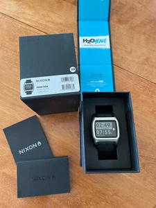 Nixon Watch, Black and Silver- New. - Picture 1 of 5
