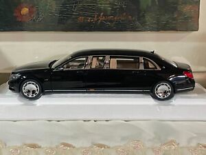 AUTOart 1/18 Mercedes Maybach S Klasse S600 Pullman Black