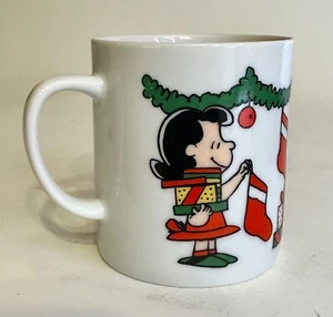 Vintage Snoopy Peanuts Charlie Brown Tasse Weihnachtsbaum Lucy UFS Schulz Japan NEUWERTIG - Bild 1 von 4
