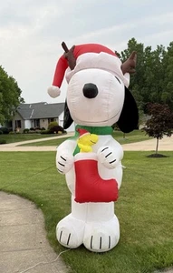 Gemmy 10ft Snoopy & Woodstock Peanuts Christmas Airblown Inflatable Needs Bulbs - Picture 1 of 15