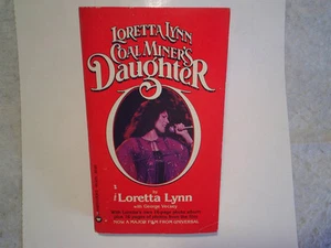 1980 FIGLIA DEL MINATORE DI CARBONE tascabile loretta lynn,sissy spacek,con foto,jones - Foto 1 di 12