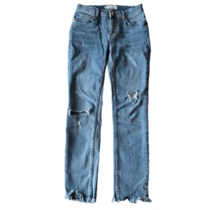 Free people womens Sz W 25 blue distressed raw hem skinny jeans - Picture 1 of 8