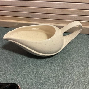 Vintage Blue Ridge Southern Potteries Gravy Boat - Picture 1 of 4