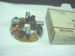 Onan 191-1434 STARTER Brush HOLDER (Same As Co191143400) ELECTRIC SPRING PLATE - Picture 1 of 1