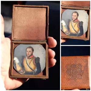 Antique hand paint 1850 dated miniature portrait french officer army wood box - Picture 1 of 6