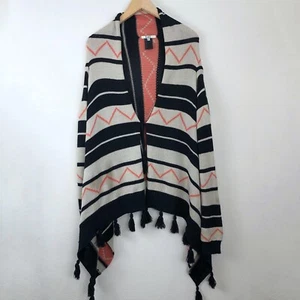 BB Dakota Aztec Womens Sweater Tassel Cardigan Size Small Top Poncho - Picture 1 of 7