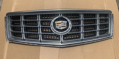 Parrilla de parachoques delantero Cadillac XTS 2013 2014 2015 sin soporte OEM leer Foto 1 de 4