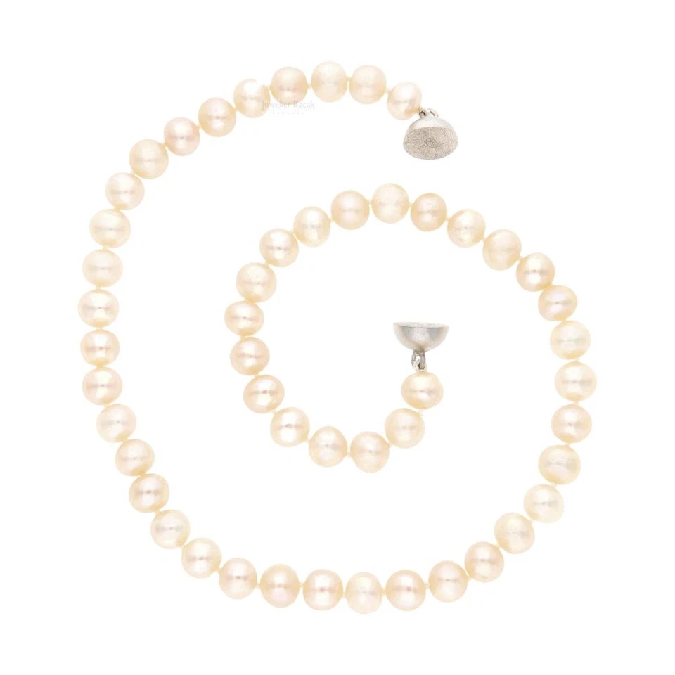 Perlenkette Second Hand mit Magnet Verschluss, Silber 25324596 getragen - Bild 1 von 3