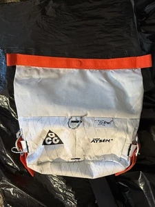 Nike Aysen 3L Pack Waterproof Dyneema - Picture 1 of 3