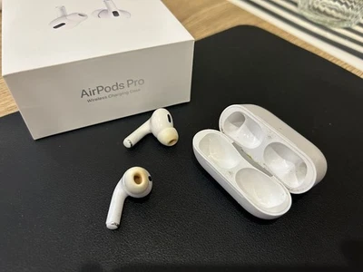 Apple AirPods Pro 2. Generation mit MagSafe Kabellosem Ladecase - Weiß - Bild 1 von 2