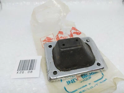 Cubierta superior carburador original Suzuki GP100 GP125 TR125 TR125G TRZ125 NUEVO DE STOCK Foto 1 de 3